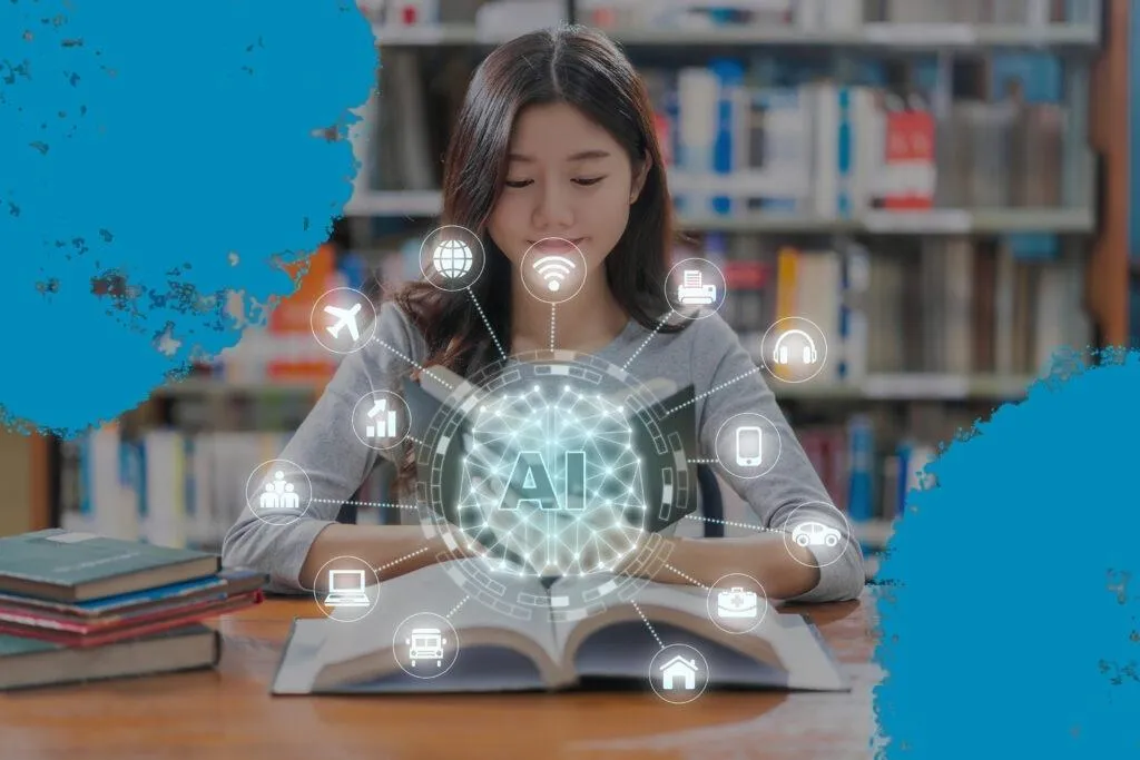 Estudiante leyendo un libro abierto en una biblioteca, rodeada de un holograma de IA con iconos de tecnología